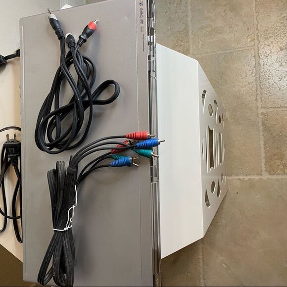 Philips DVD Player - Picture 8 of 9